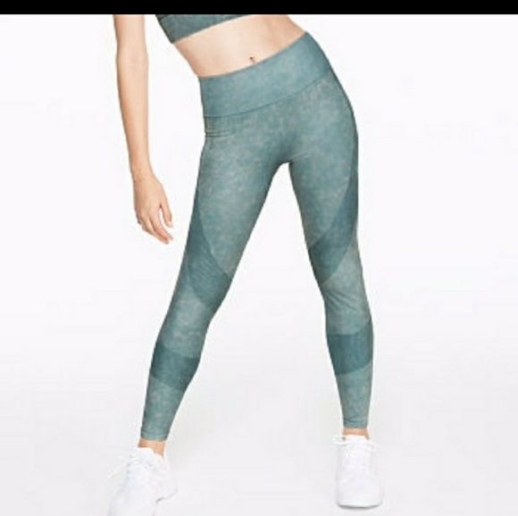 Victoria Secret Pink Teal Colored Workout Set - Picture 4 of 10